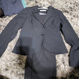 Calvin Klein Petite size 4 charcoal grey suit